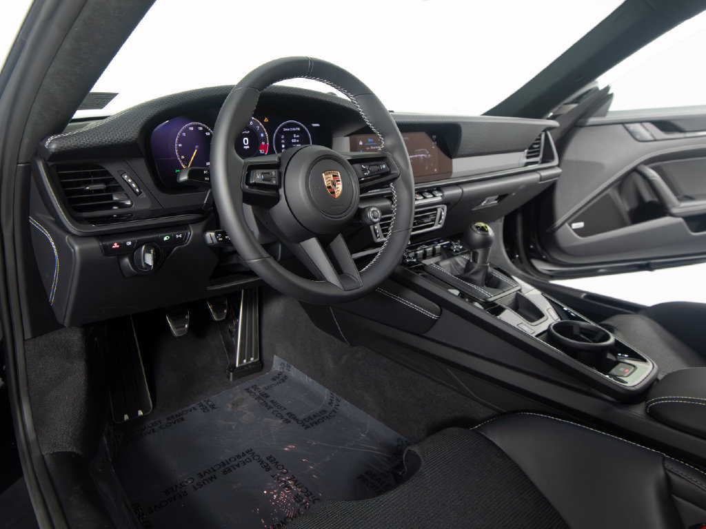Certified 2026 Porsche 911 GT3 RWD image 16