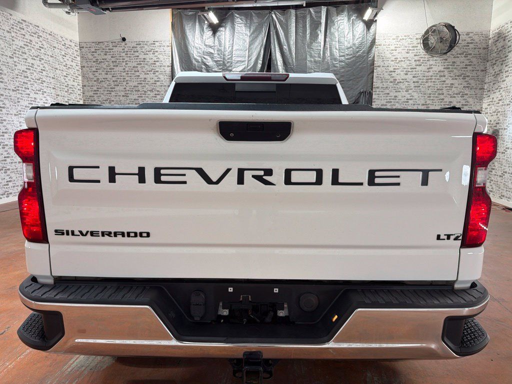 Used 2021 Chevrolet Silverado 1500 LT w/ All Star Edition Plus AWD/4WD image 6