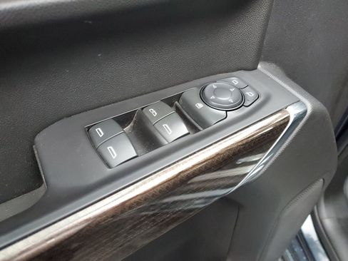 Used 2020 Chevrolet Silverado 1500 LT w/ All-Star Edition image 23