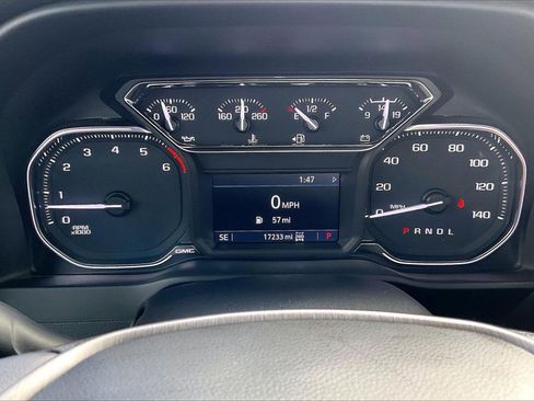 Used 2022 GMC Sierra 2500 AT4 w/ Gooseneck/5TH Wheel Package image 21