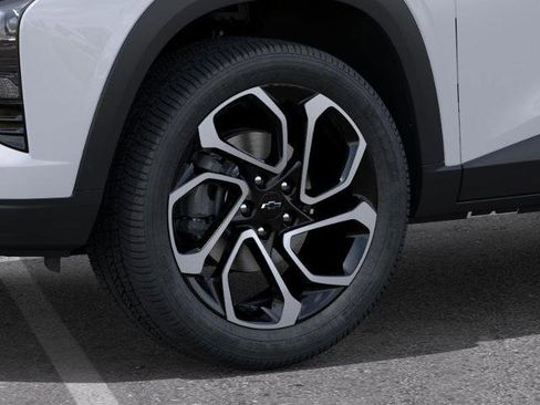 New 2026 Chevrolet Trax RS image 9