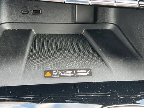 Certified 2026 Chevrolet Traverse LT AWD/4WD image 33