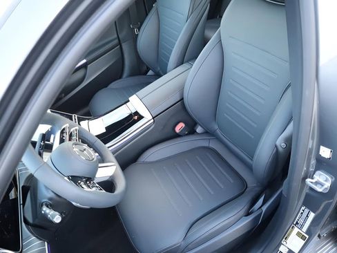New 2026 Mercedes-Benz C 300 4MATIC Sedan image 33