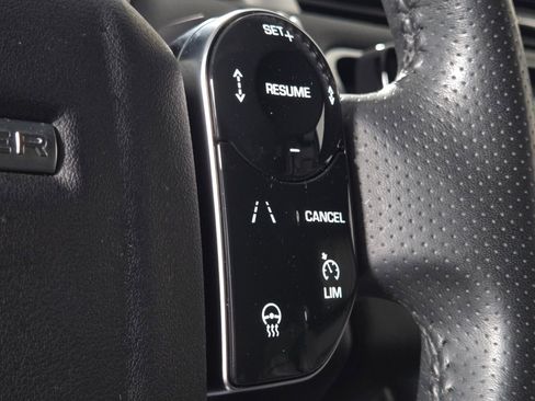 Used 2018 Land Rover Range Rover Sport HSE AWD/4WD image 24