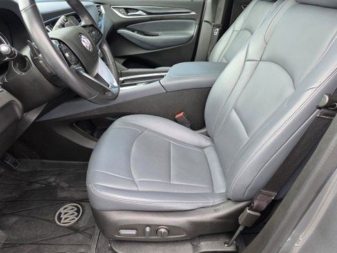 Used 2023 Buick Enclave Essence w/ Experience Buick Package image 31