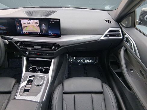 Used 2026 BMW 430i Coupe w/ M Sport Package image 28