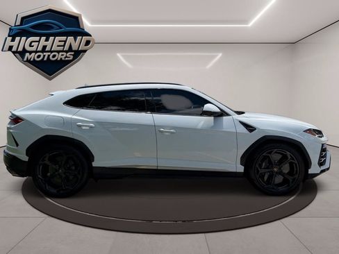Used 2020 Lamborghini Urus AWD/4WD image 7
