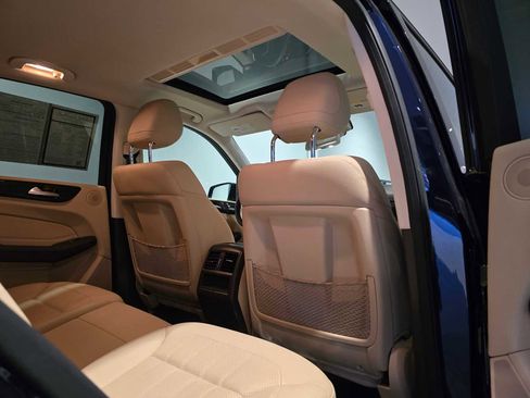 Used 2018 Mercedes-Benz GLE 350 4MATIC image 18