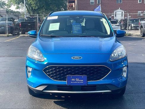 Certified 2020 Ford Escape Titanium AWD/4WD image 2
