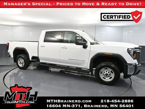 Used 2025 GMC Sierra 2500 SLE image 1
