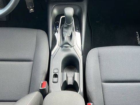 Certified 2026 Toyota Corolla LE FWD image 15