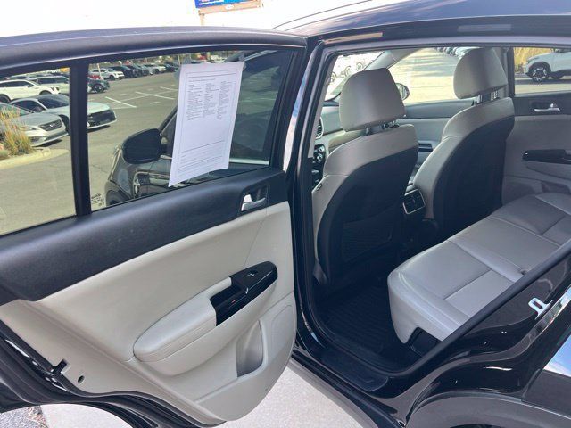 Used 2021 Kia Sportage EX AWD/4WD image 18