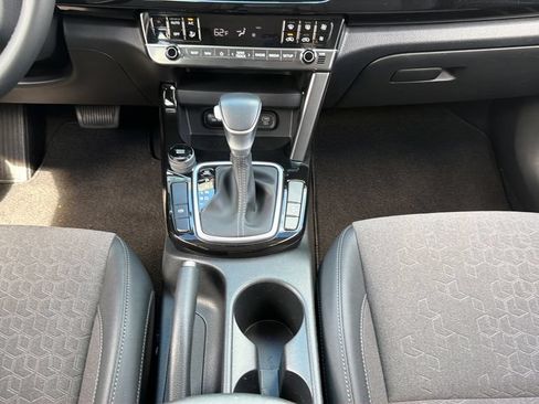 Used 2024 Kia Seltos S FWD image 21