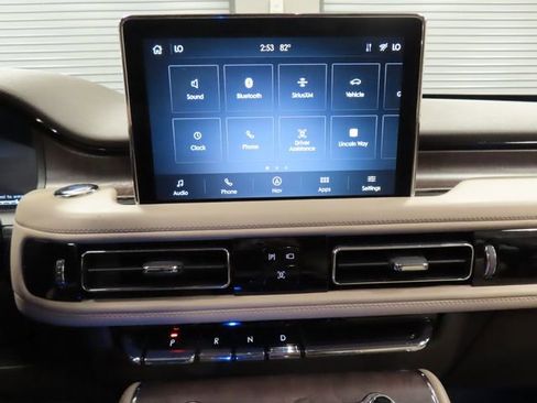 Used 2023 Lincoln Aviator Reserve image 25