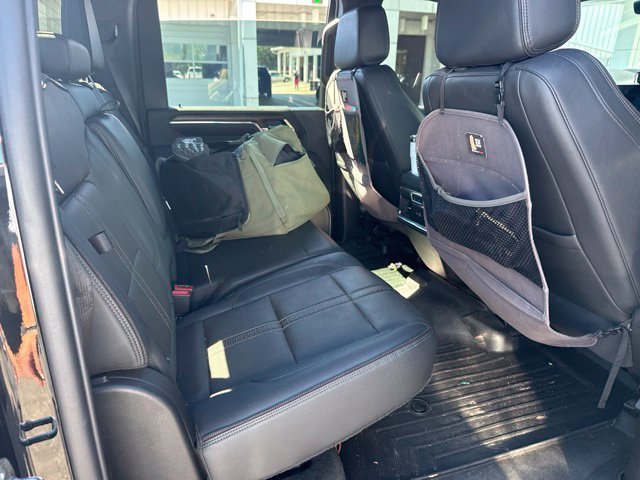 Used 2024 Chevrolet Silverado 2500 High Country w/ Midnight Edition AWD/4WD image 28