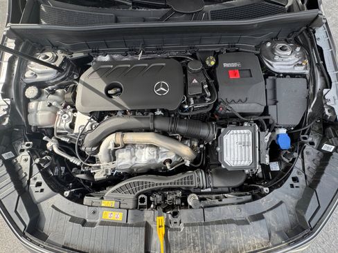 New 2026 Mercedes-Benz GLB 250 4MATIC image 21