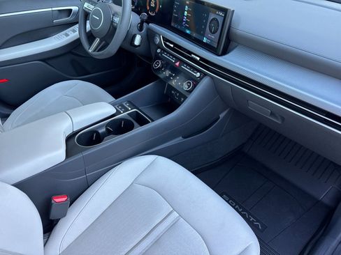 Used 2024 Hyundai Sonata SEL image 15