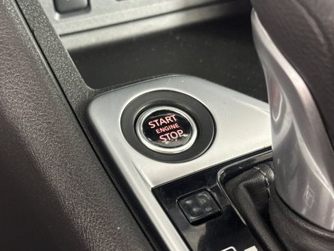 Used 2025 Nissan Sentra SV FWD image 18