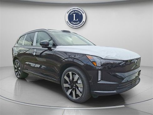 New 2025 Volvo EX90 Plus image 1