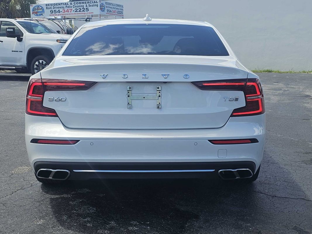 Used 2020 Volvo S60 T5 Inscription FWD image 17