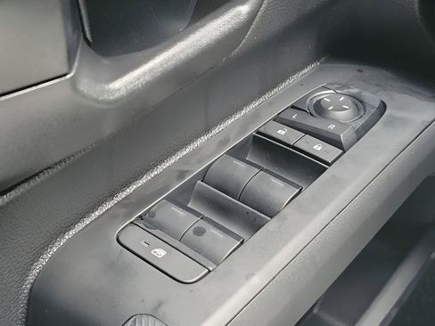 New 2025 Toyota Tacoma SR5 AWD/4WD image 32