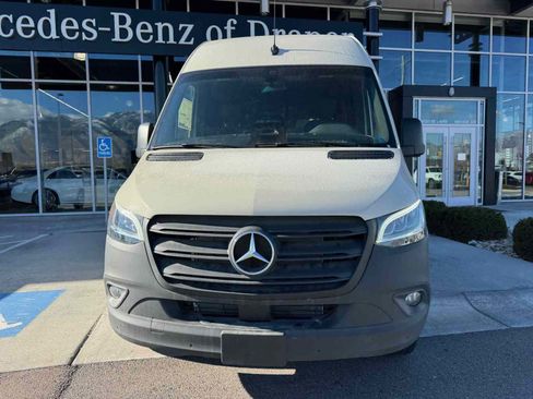 New 2025 Mercedes-Benz Sprinter 2500 image 12