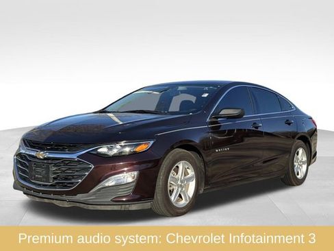 Used 2020 Chevrolet Malibu LS image 3