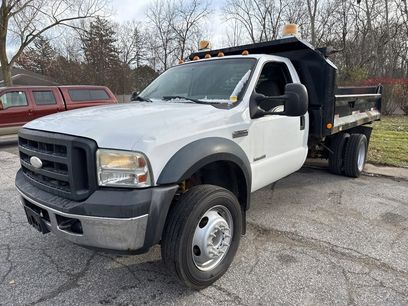Used 2006 Ford F550 2WD Regular Cab Super Duty
