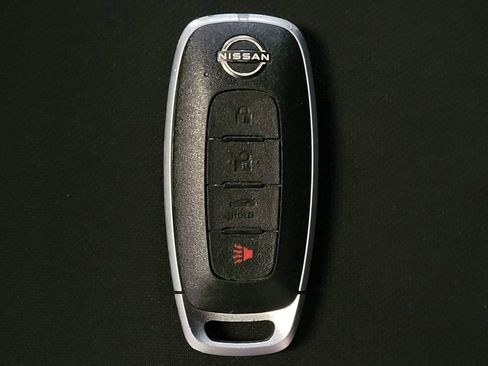 Used 2025 Nissan Sentra SV FWD image 32