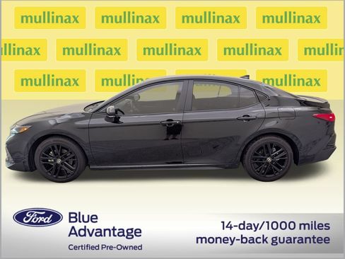 Used 2026 Toyota Camry SE w/ Convenience Package FWD image 10
