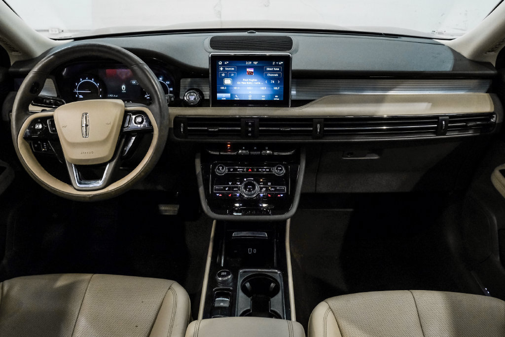 Used 2022 Lincoln Corsair AWD w/ Premium Package image 20