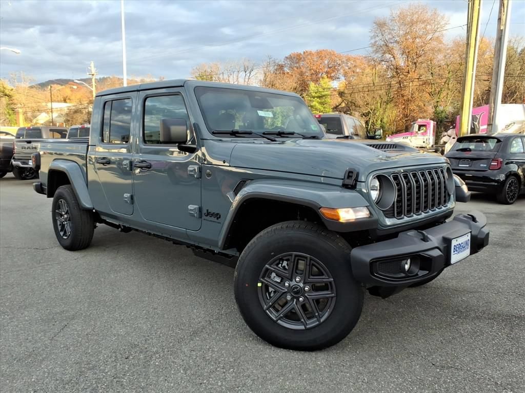 New 2026 Jeep Gladiator Sport AWD/4WD image 2