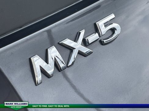 Used 2023 MAZDA MX-5 Miata Grand Touring image 10