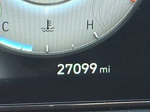 Used 2023 Hyundai Tucson Limited image 21