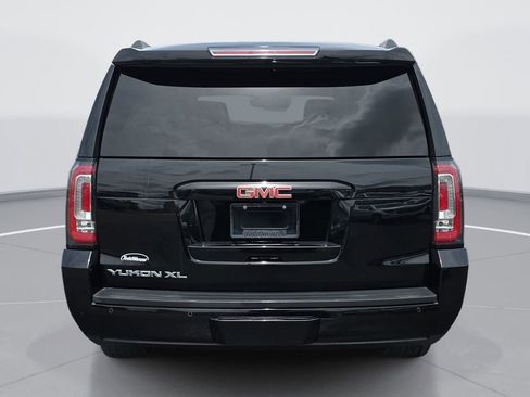 Used 2019 GMC Yukon XL SLT AWD/4WD image 5
