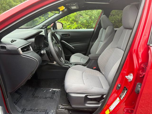 Used 2024 Toyota Corolla Cross AWD Hybrid w/ Moonroof Package image 25