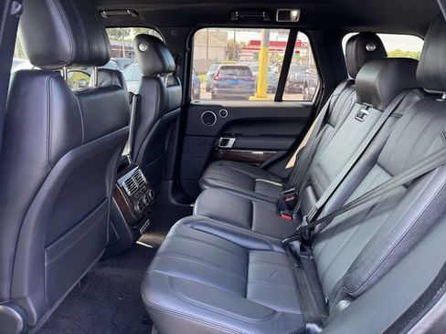 Used 2015 Land Rover Range Rover HSE AWD/4WD image 9