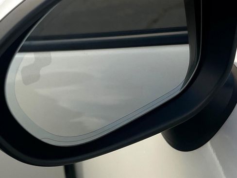 Used 2018 MAZDA MX-5 Miata Grand Touring image 40