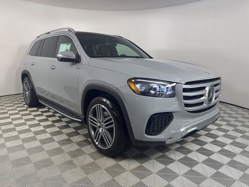 New 2026 Mercedes-Benz GLS 450 4MATIC image 1
