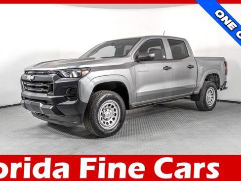 Used 2023 Chevrolet Colorado W/T image 1