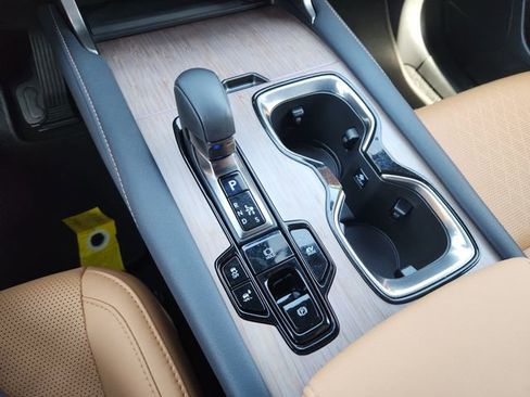 Used 2024 Lexus RX 350 w/ Technology Package image 19