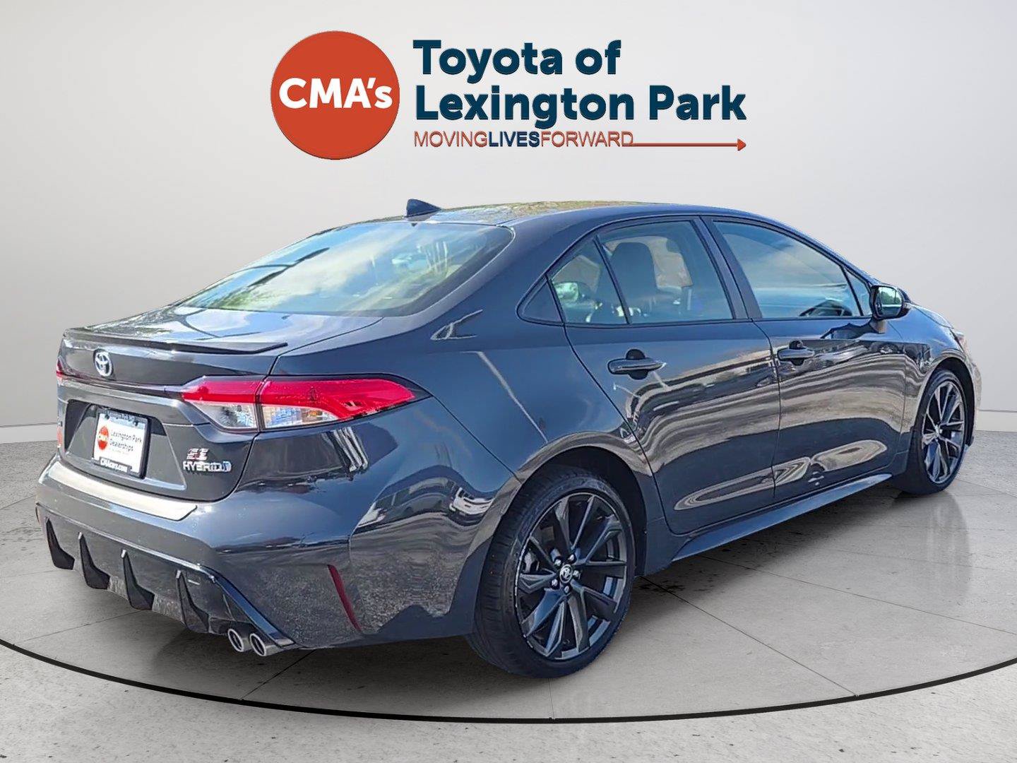 Used 2023 Toyota Corolla SE FWD image 5