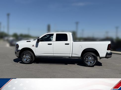 New 2026 RAM 3500 Tradesman AWD/4WD image 4
