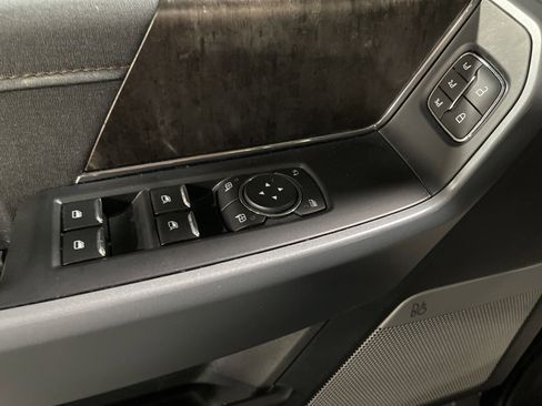 Used 2023 Ford F150 Lightning Lariat w/ Equipment Group 511A High image 11