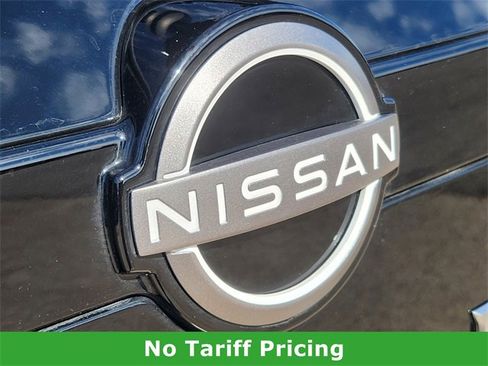 Certified 2025 Nissan Pathfinder SL w/ SL Premium Package image 10