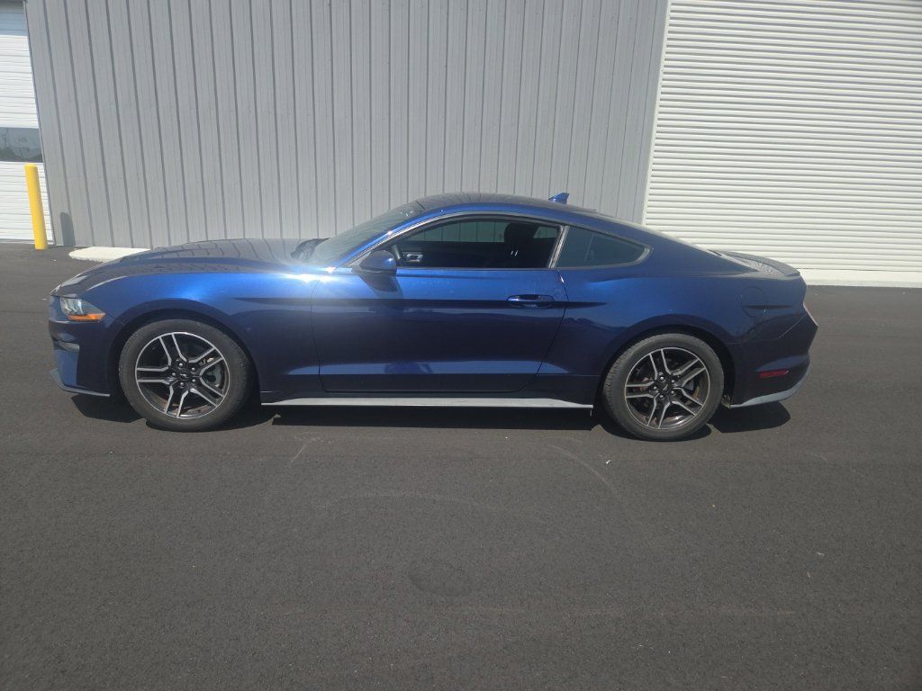 Used 2020 Ford Mustang Coupe w/ Equipment Group 101A RWD image 5