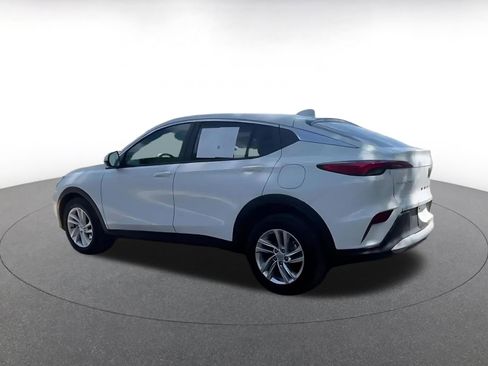 Used 2025 Buick Envista Preferred FWD image 11