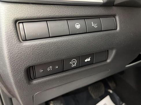 New 2026 Nissan Rogue Platinum AWD/4WD image 30