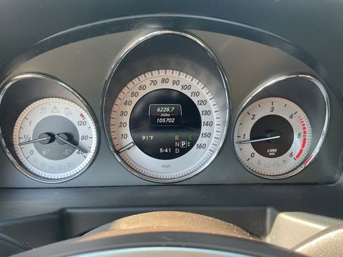Used 2014 Mercedes-Benz GLK 250 BlueTEC 4MATIC image 35