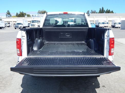 Used 2017 Ford F150 XL w/ XL Power Equipment Group RWD image 3
